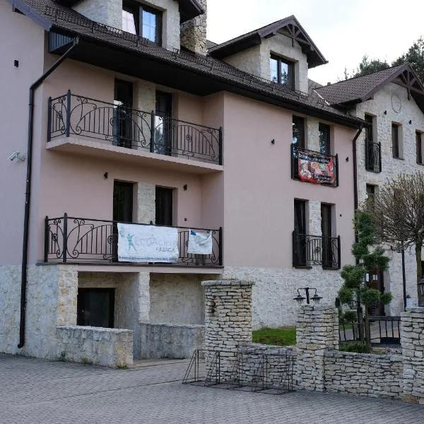 Zajazd Jurajski, ξενοδοχείο σε Podlesice