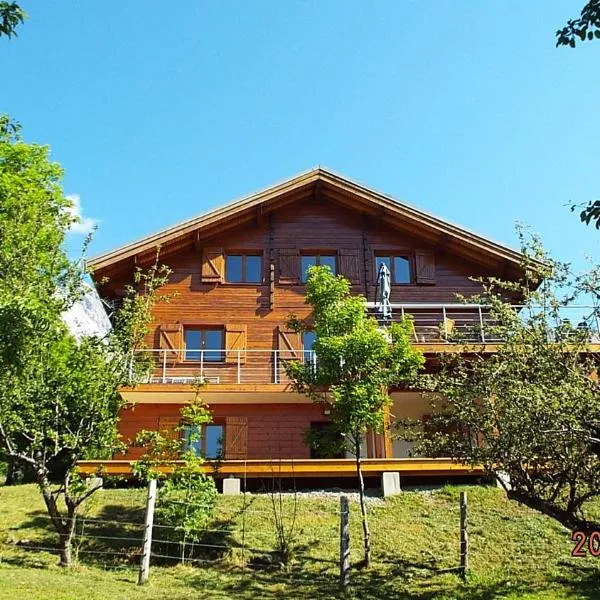 Chambre d'Hôtes Barnabas, hotel em Saint-Julien-Mont-denis