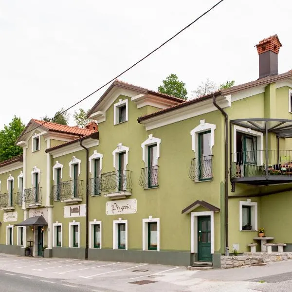 Rooms Herman, hotel v destinaci Pivka