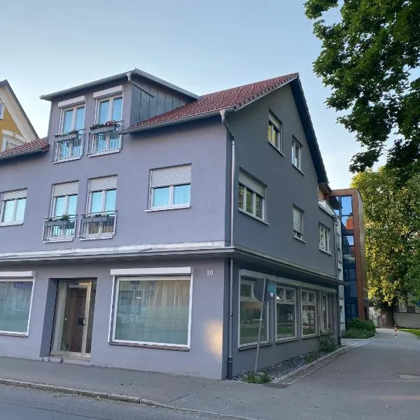 Fam M & H Schöne 4 Zimmer in Wangen Im Allgäu, hotell i Wangen im Allgäu