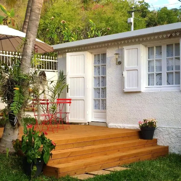 Studio at Boucan Canot 900 m away from the beach with enclosed garden and wifi, hotel v mestu Boucan Canot