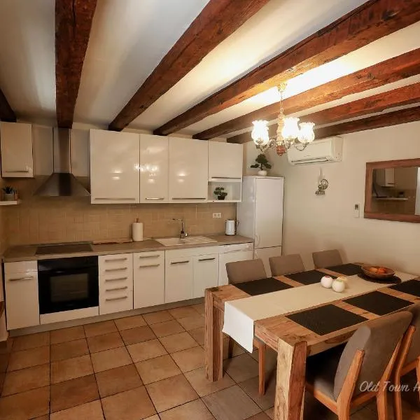 Old town house, hotel v destinaci Pag