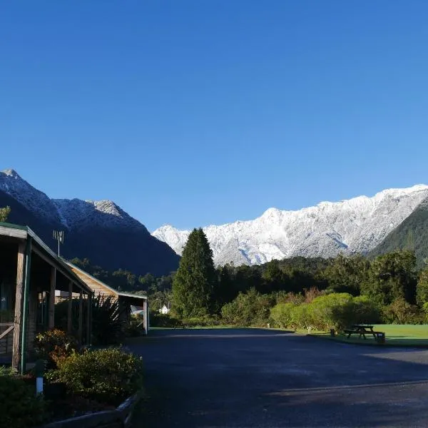 Rainforest Motel, hótel í Fox Glacier