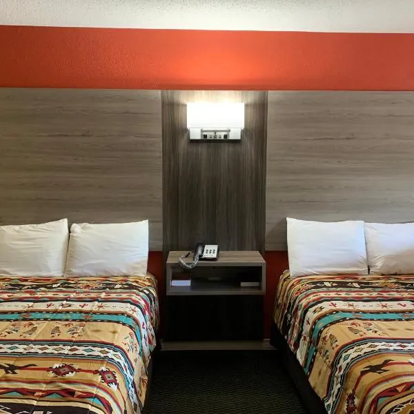 Log Cabin Inn, hotel di Bay Minette