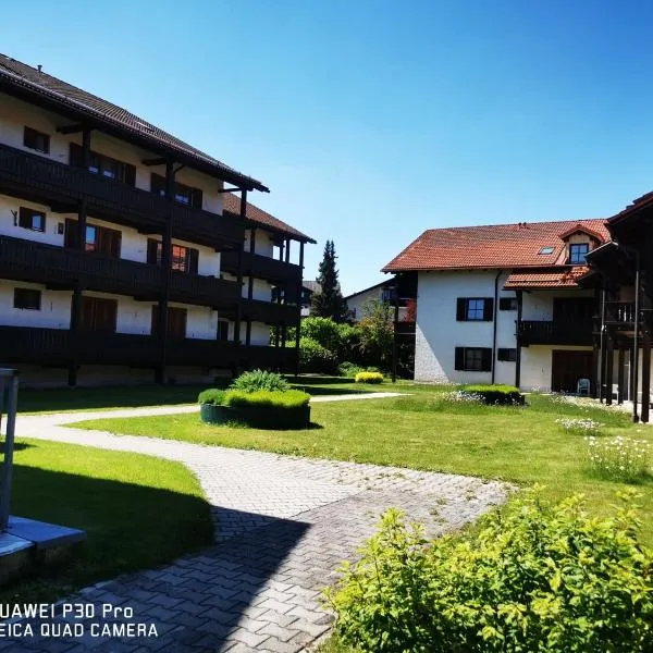 Aparthotel Chrysantihof - Bayerische Wald-Weber, hotelli kohteessa Zwiesel