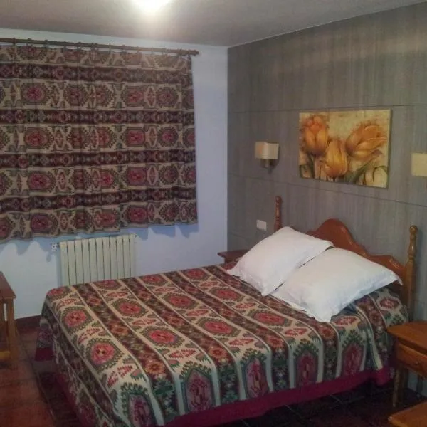 Apartamentos Petronilla, hotel Benasquéban