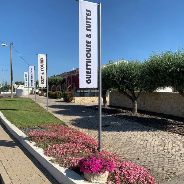 Lost & Found - Guesthouse & Suites, hotel v destinaci Albufeira