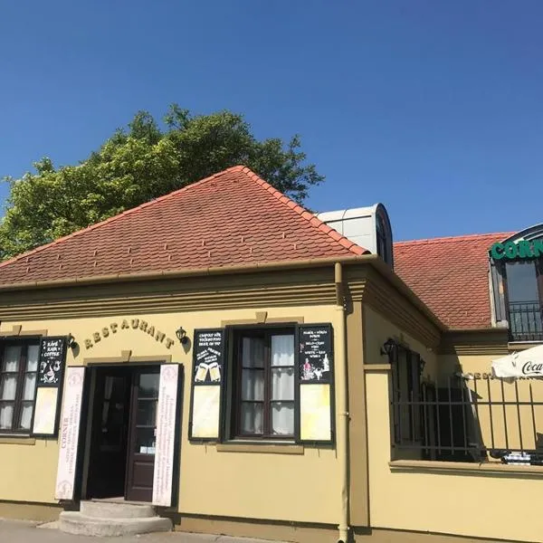 Corner Panzió, hotel a Szentendre