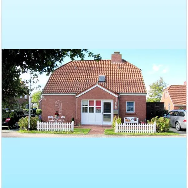 Ferienwohnung Haus Schwalbennest OG, hótel í Ditzum