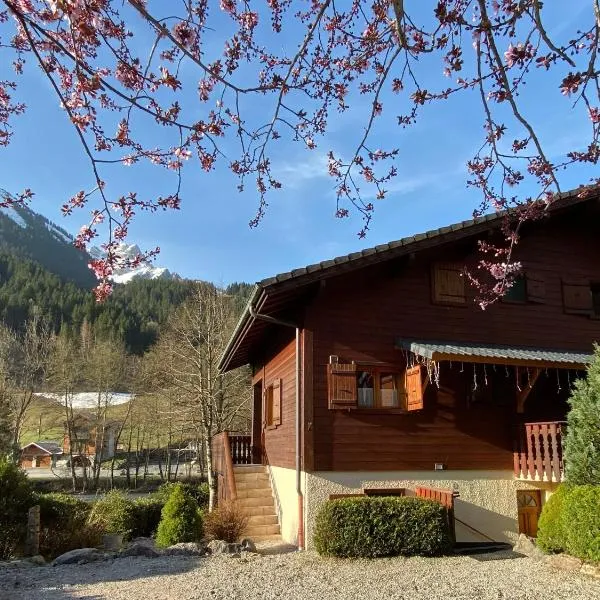 La Joly - ChaletYap, hotel v destinaci La Chapelle-dʼAbondance