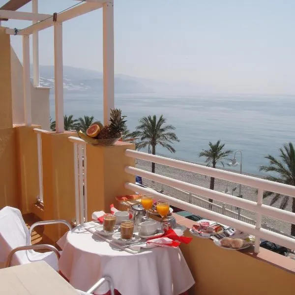 HOSTAL COSTA SOL, hotel v destinaci Castell de Ferro