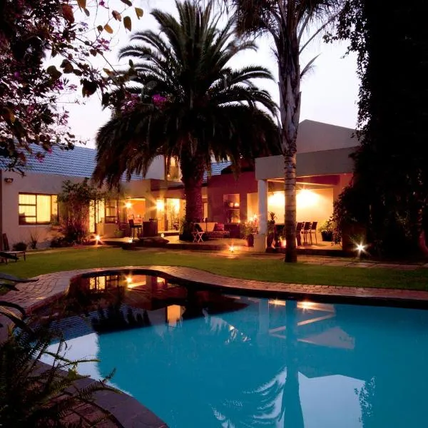 African Rock Hotel & Spa, a "Boutique Lifestyle Resort", hotel v destinaci Kempton Park