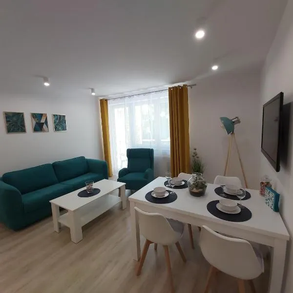 Apartament Przy Lesie Słoneczne Tarasy, ξενοδοχείο σε Dziwnowek