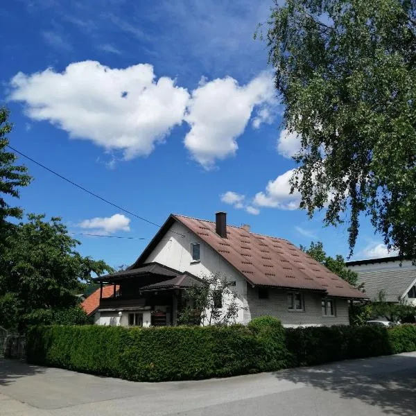 Apartman Sunce, hotel in Lukovdol