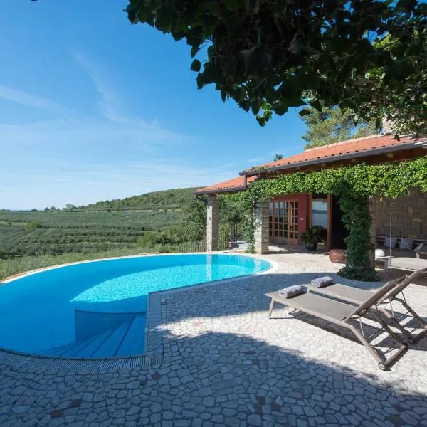 Vila Petra, hotell i Ankaran