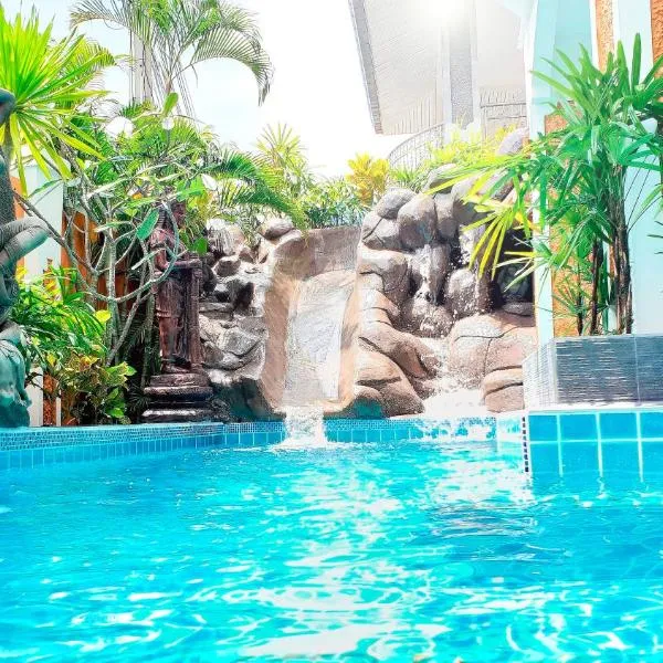JOOPLAND Luxury Pool Villa Pattaya Walking Street 6 Bedrooms, hotel in Pattaya South