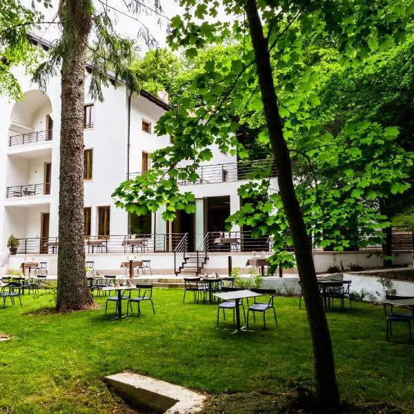 Viesnīca Elda Hotel pilsētā Viko del Gergano