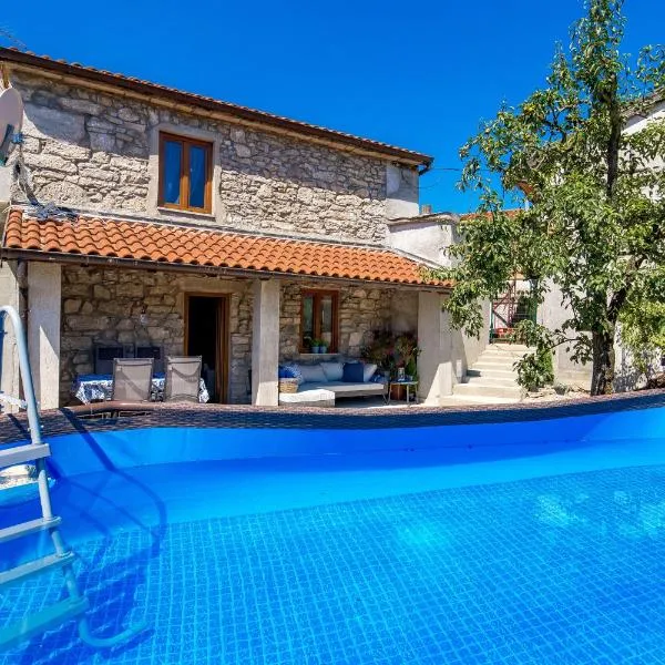 Rural holiday home Stankolina Opatija, hotel v destinaci Jurdani