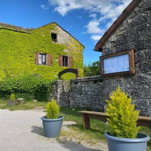 Auberge de Cadenas, hotel en Mostuéjouls