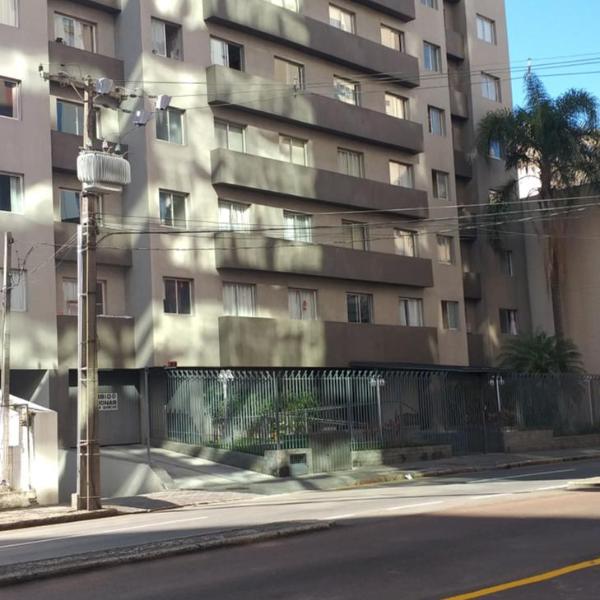 Apartamento central, novo e com garagem em Curitiba - Foto 5
