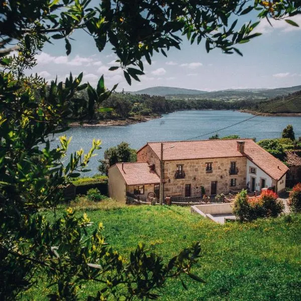 Casa de Santa Uxía, hotell i Ézaro