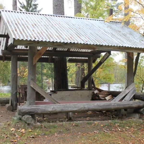 Löydön Kartano Camping, hotel in Haapiala