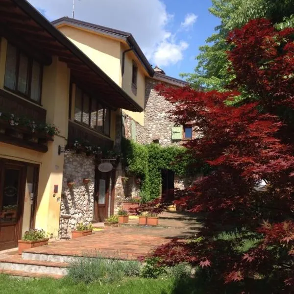 Casa del Contrabbandiere, hotel v destinácii Pozzolengo
