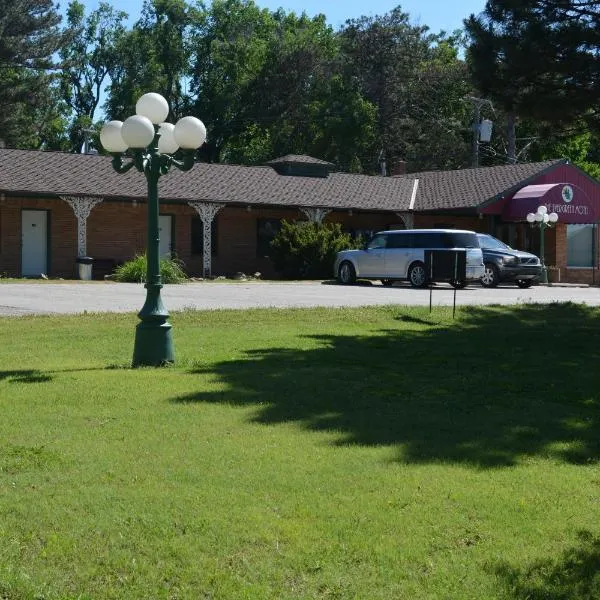 The Evergreen Motel in Kansas, hotel v destinácii Pratt