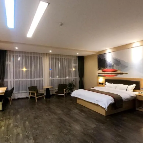 Thank Inn Plus Hotel Shanxi Shuozhou Shuocheng District Zhangliao South Road, hotelli Shuozhoussa