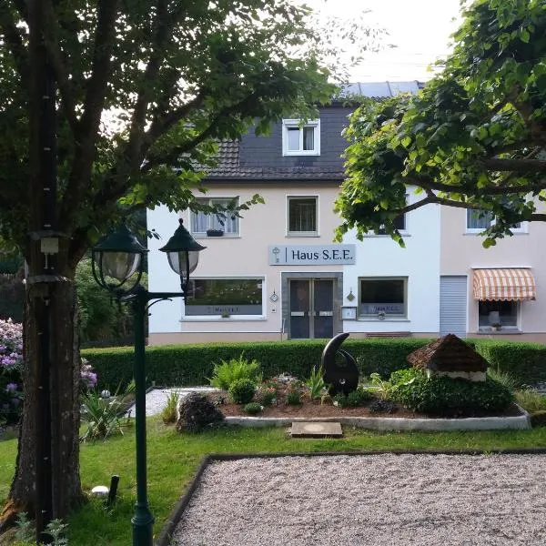 Haus S.E.E., hotel en Weyerbusch