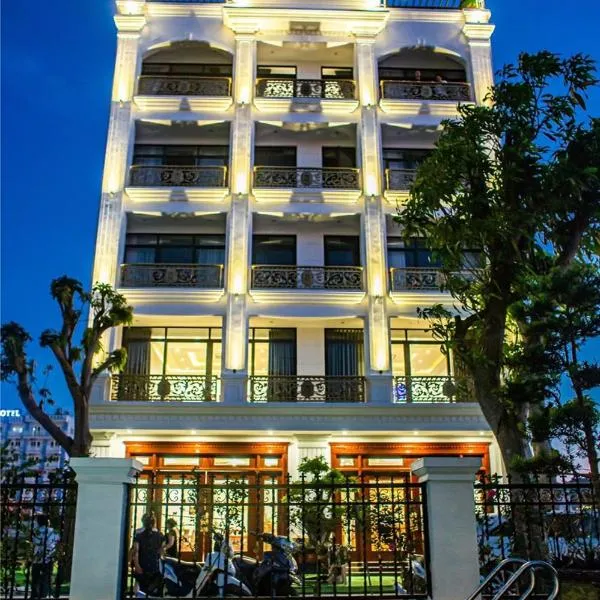 Tan Truong Son Legacy Hotel, hótel í Sầm Sơn