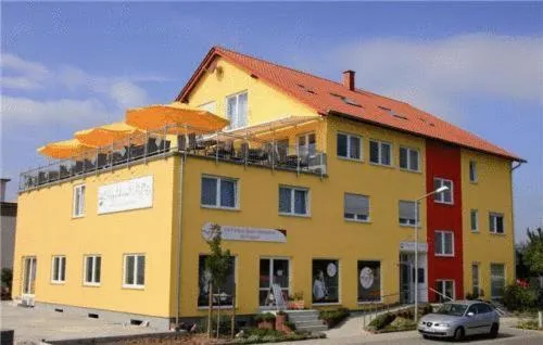 Heppenheimer Hof Hotel, hotel en Grünstadt