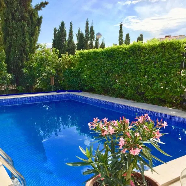 Apartments Mare, hotel v destinaci Punat