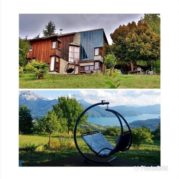 Belle maison Vue imprenable lac de Serre-Ponçon, hotel a Prunières