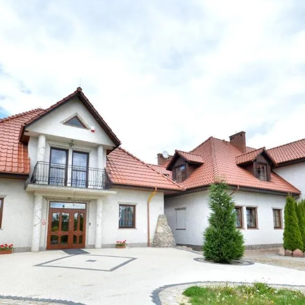 Willa Na Krańcu Kazimierza, hotel di Uściąż