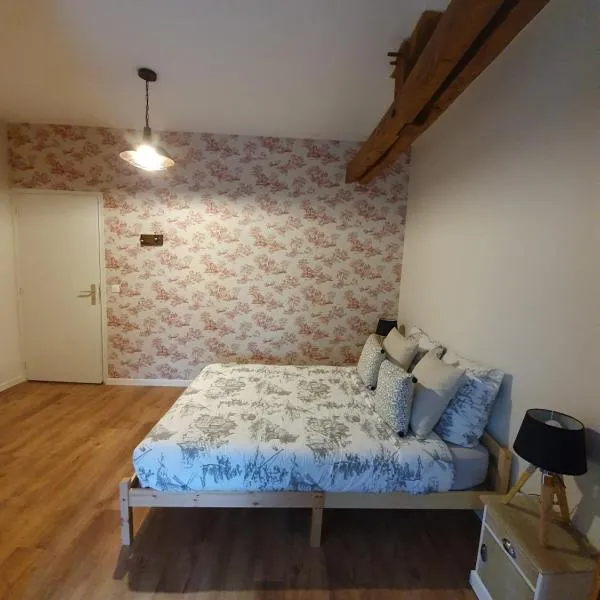 Couffy에 위치한 호텔 Chambres d'hôtes de charme à proximité du zoo de beauval, "Au Havre De Paix"