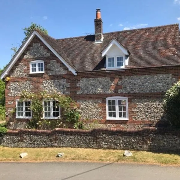 Lane End Cottage, hotel di Ovington