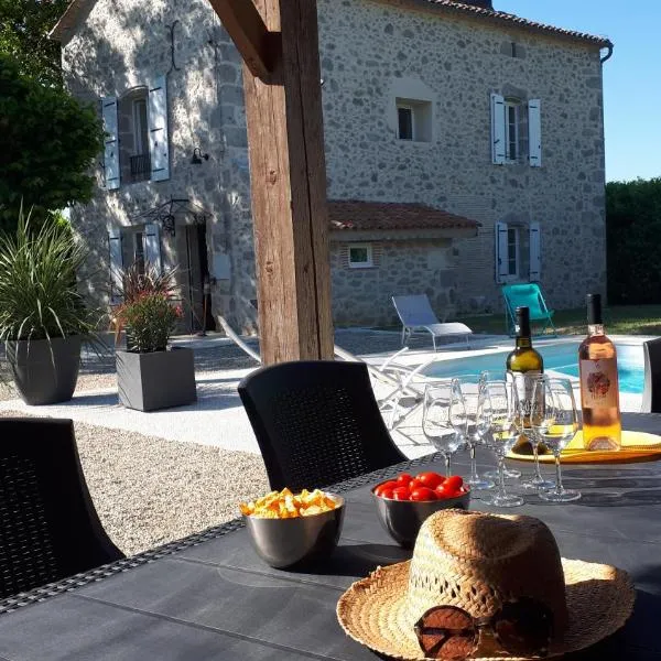 Gîte des Magnolias, hotell i Thouars-sur-Garonne