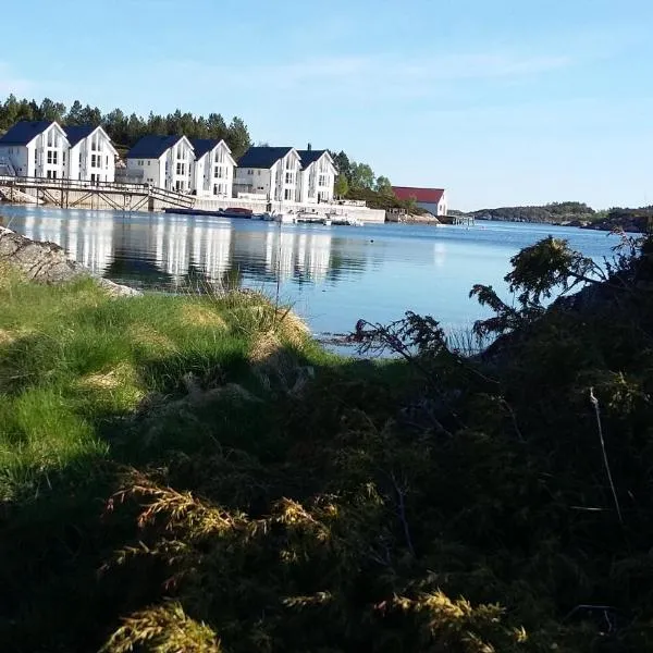 Atlanterhavsveien Rorbuer, hotel en Farstad