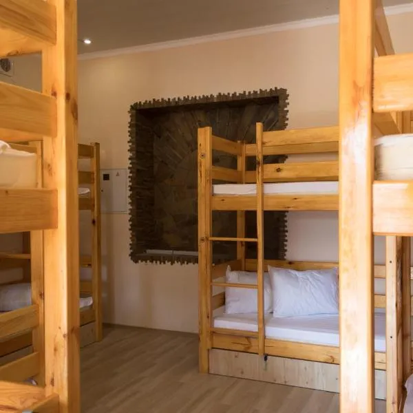Хостел на Баварии, hotel v destinaci Charkov