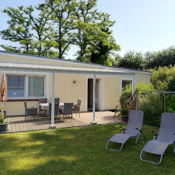 Bungalow Bauerngarten, hotel en Steffenshagen