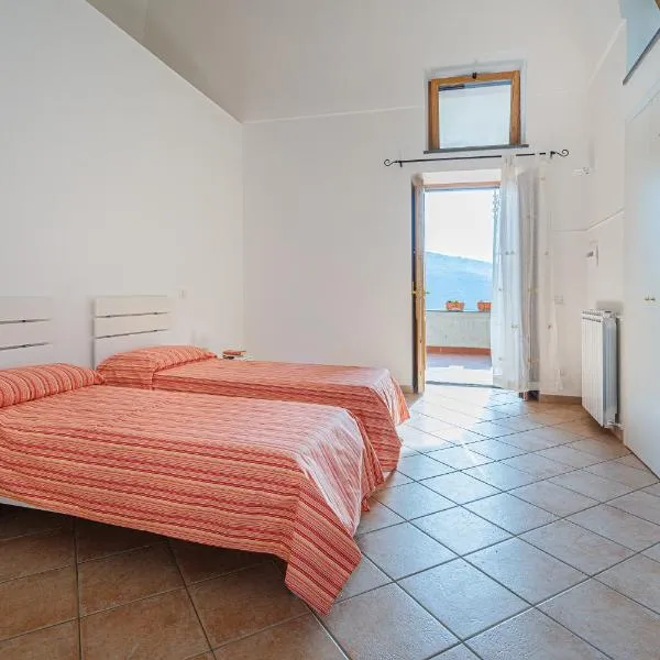 The View House, hotel v destinaci Vico Equense