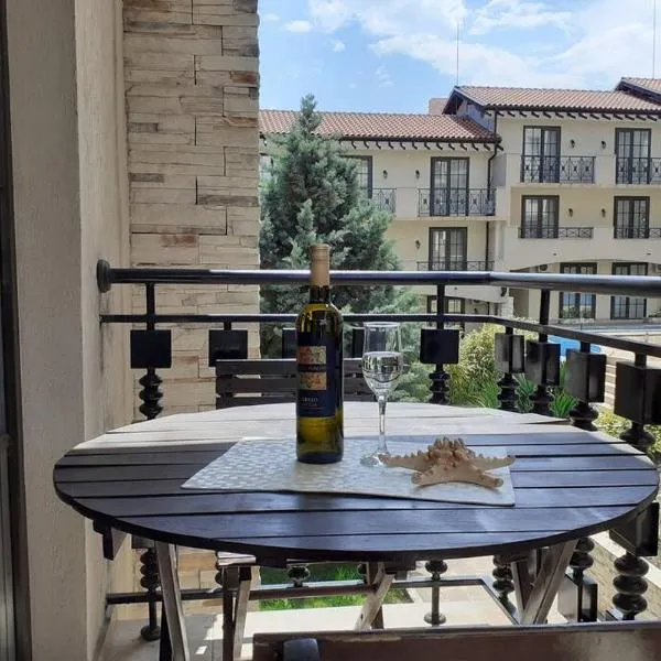 Studio at "The Cliff" complex South Beach Obzor, private appartment A2A5, hotel in Obzor