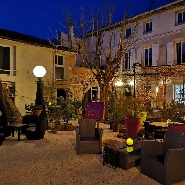 Il était 1 fois, hotel v destinaci Piolenc