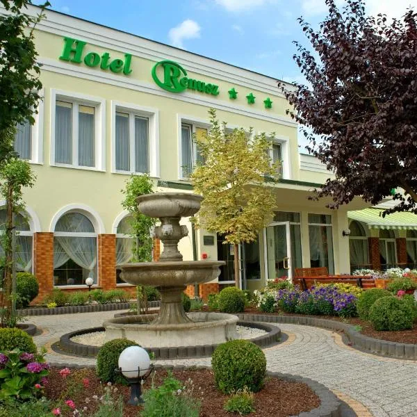 Hotel Renusz, hotel en Błotnik