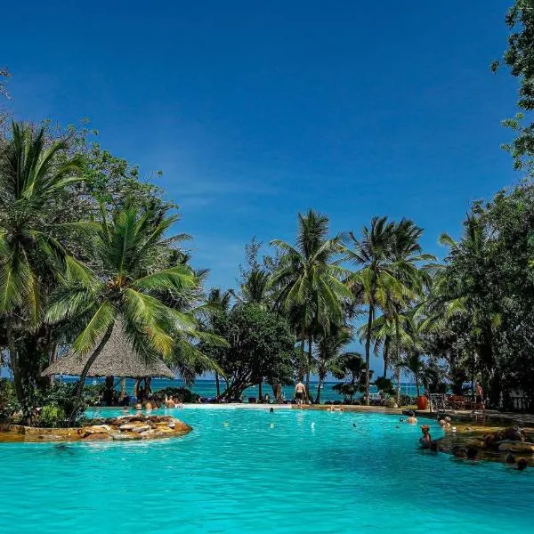 Papillon Lagoon Reef Hotel, hotel in Kinondo
