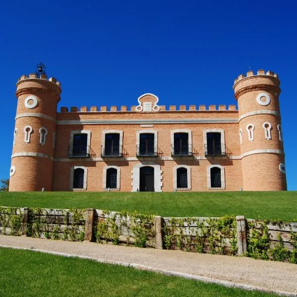 토로에 위치한 호텔 Castillo de Monte la Reina Posada Real & Bodega