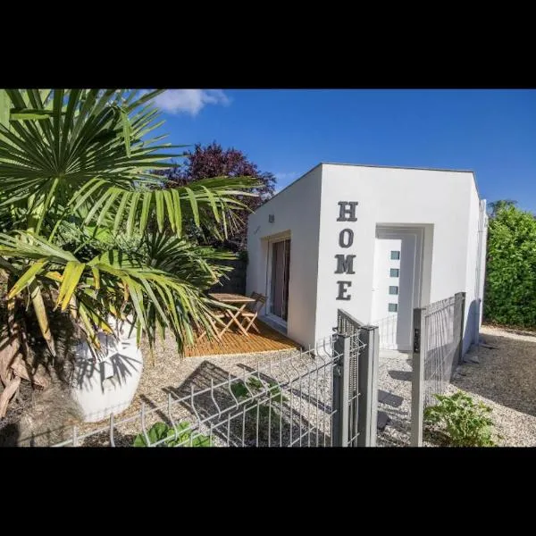 MICRO MAISON ROYAN CENTRE VILLE/PLAGE A PIED, hotel Royanban