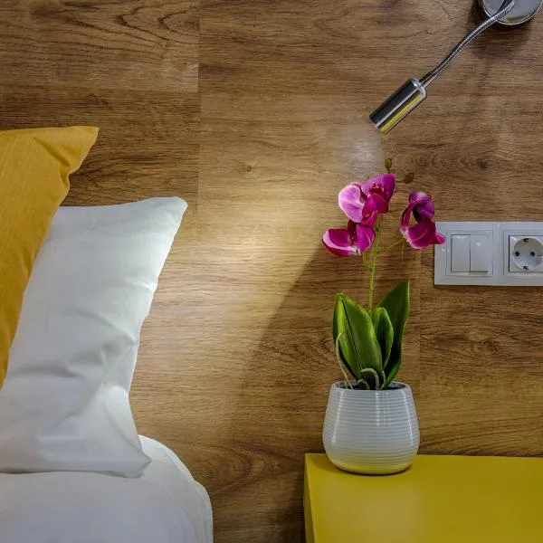 Hostal-Restaurante LUGANO, hotel Verínben