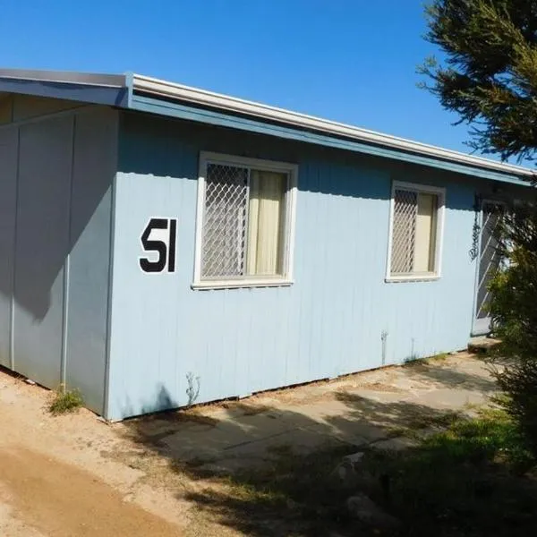 Cottage 51 - Topspot Cottages, hotel di Jurien Bay